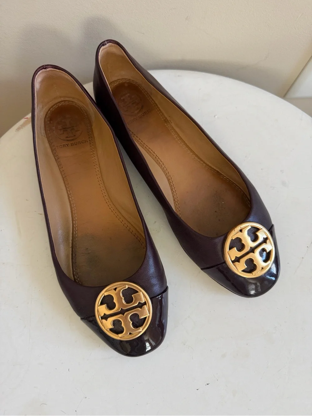 Tory Burch Chelsea Ballet flats shoes logo cap toe in a 5.5